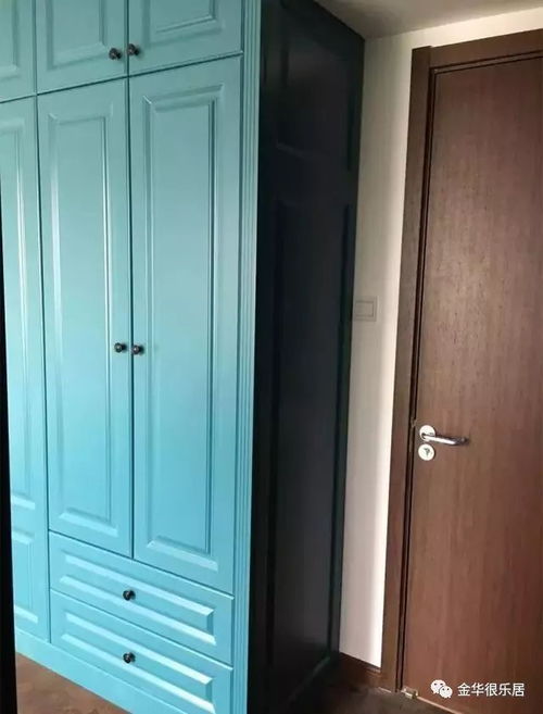 真沒想到,這個(gè)房間的重點(diǎn)竟然是衣柜